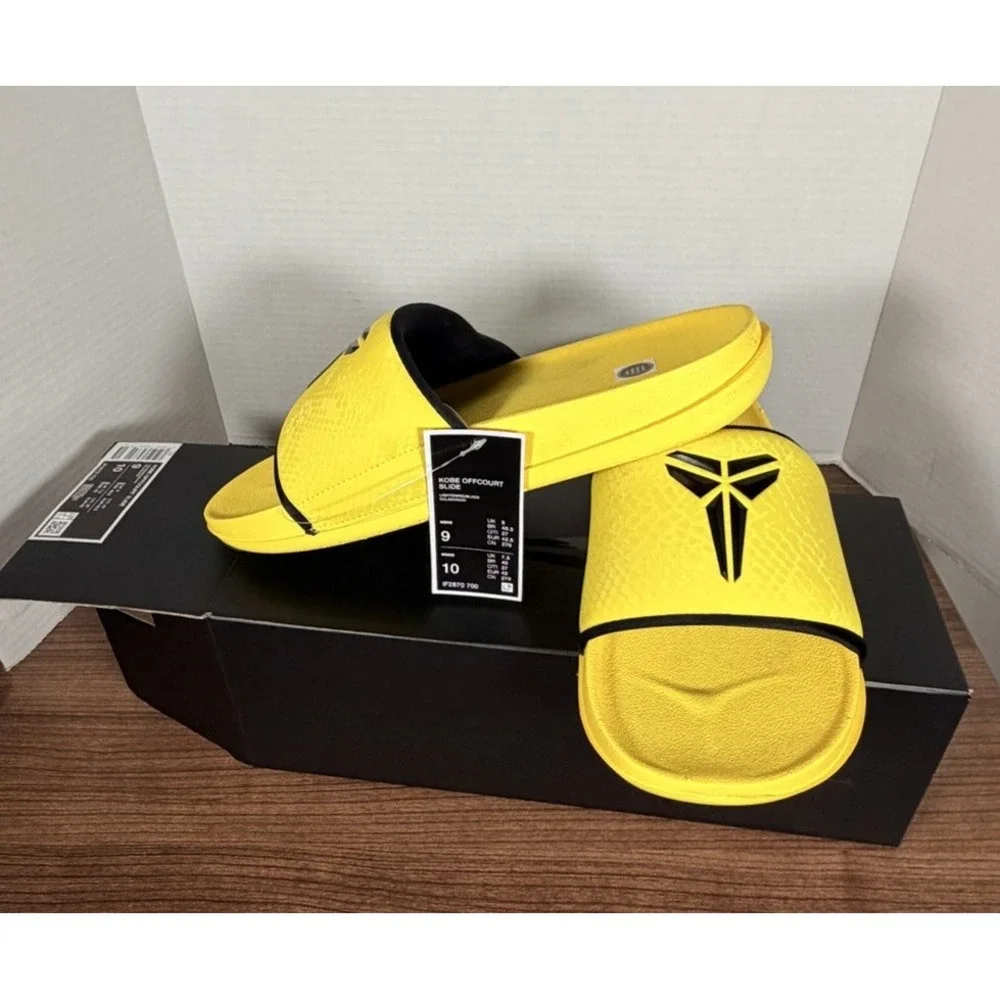 Nike Kobe Offcourt Slide Lightning Black IF2870-700 Men's Size 9 New With‎ Box